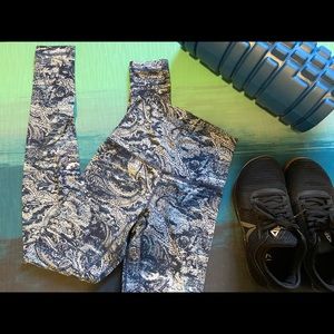 Lululemon Aligns Full Length - Paisley Glaze Multi